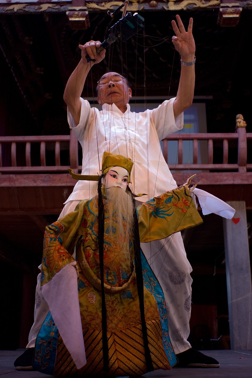 電影阿詩(shī)瑪演員及其表演藝術(shù)概述