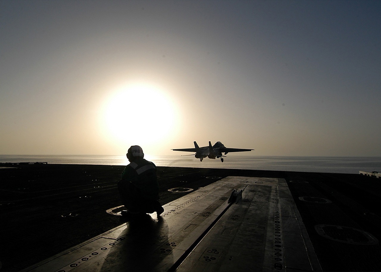 全球航空母艦最新動態(tài)與技術(shù)進(jìn)展揭秘