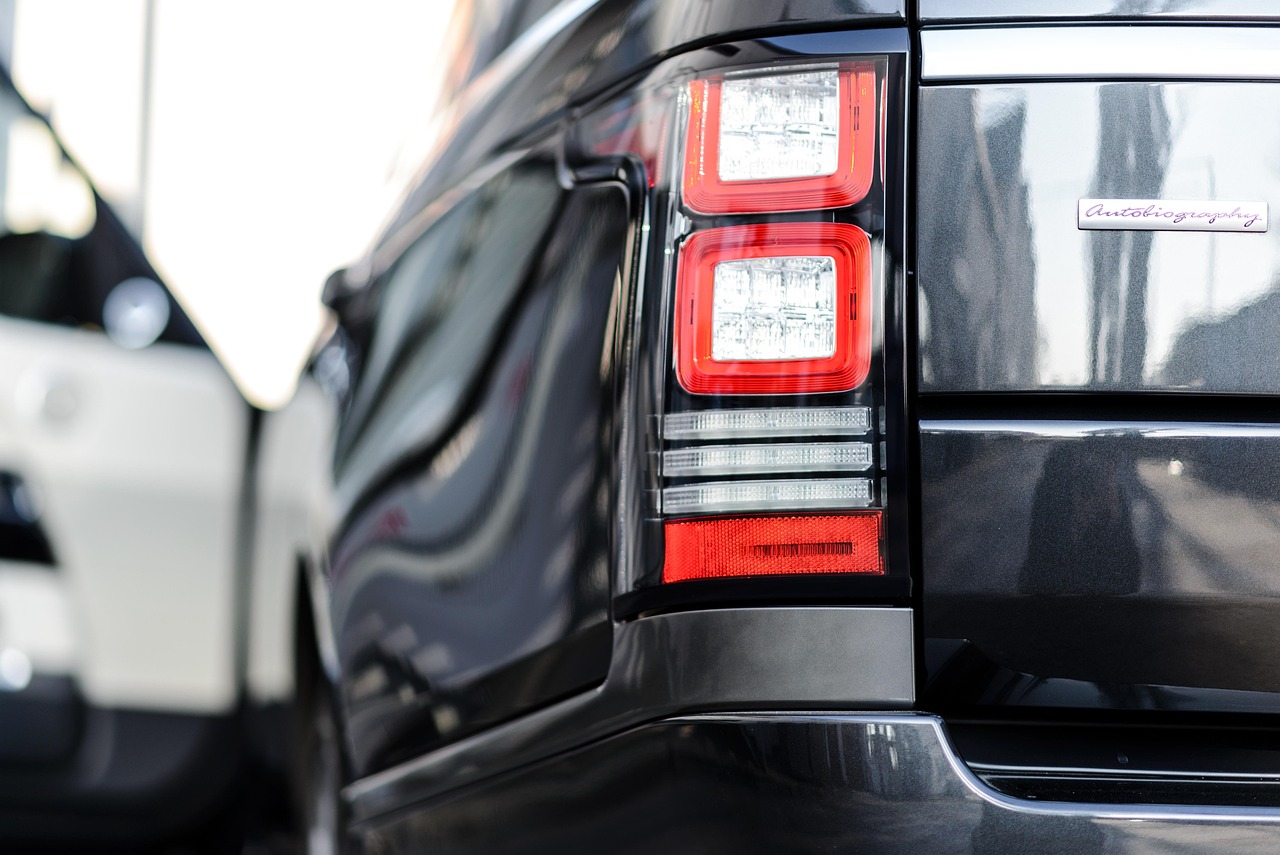 甘肅蘭州新區(qū)車禍?zhǔn)录?，反思與啟示標(biāo)題建議，甘肅蘭州新區(qū)車禍引發(fā)深度反思，事故背后的教訓(xùn)與啟示。