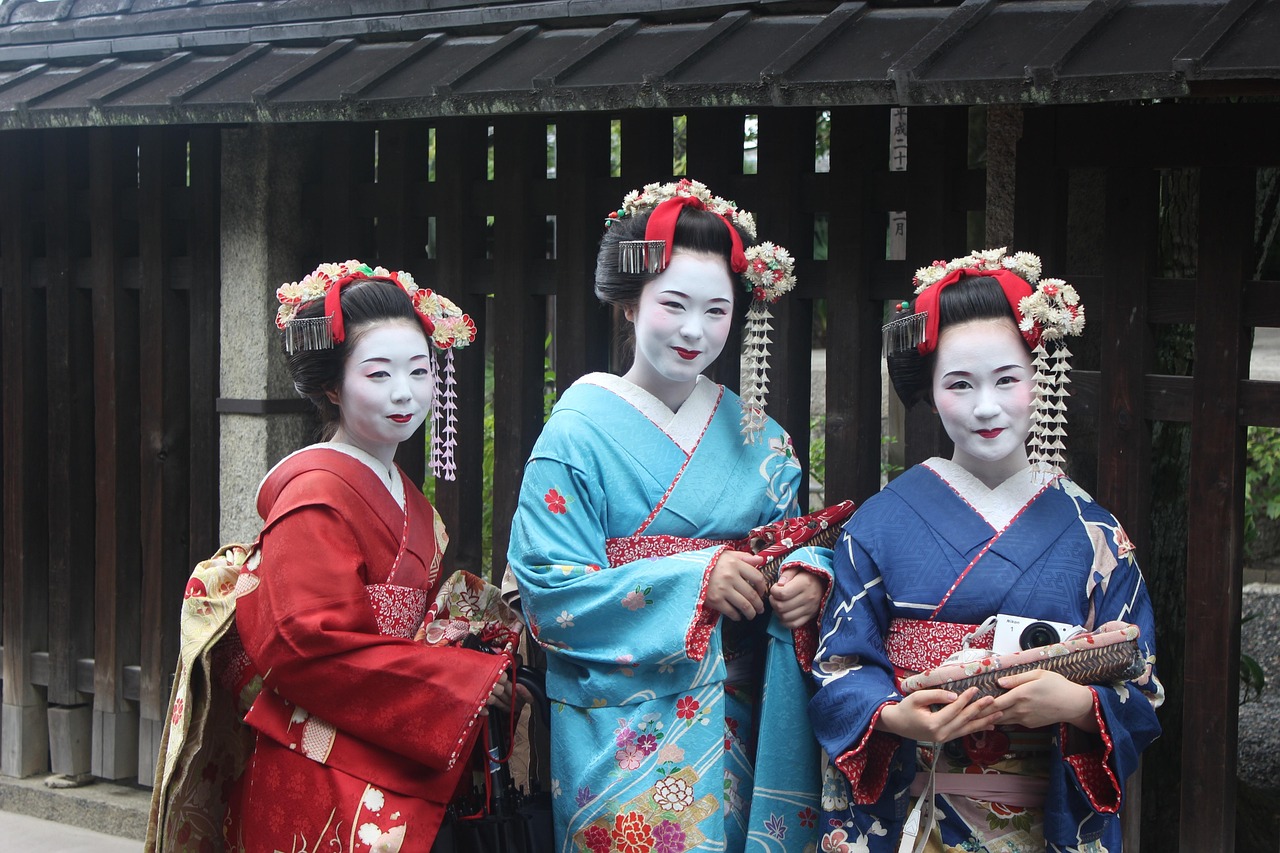 女明星古裝造型，古典魅力的璀璨綻放之旅