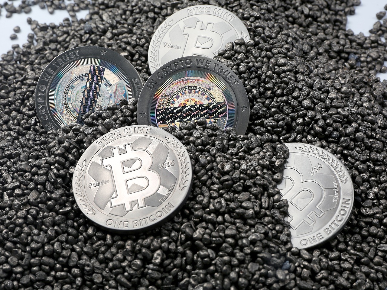 探尋古代貨幣魅力與價值，小銅錢圖片及價格定位詳解