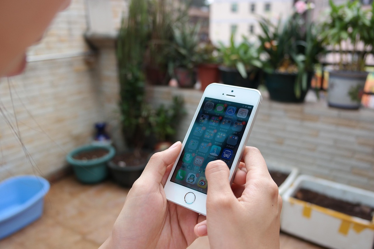 iPhone 5s上市，革新科技與用戶體驗(yàn)的新里程碑
